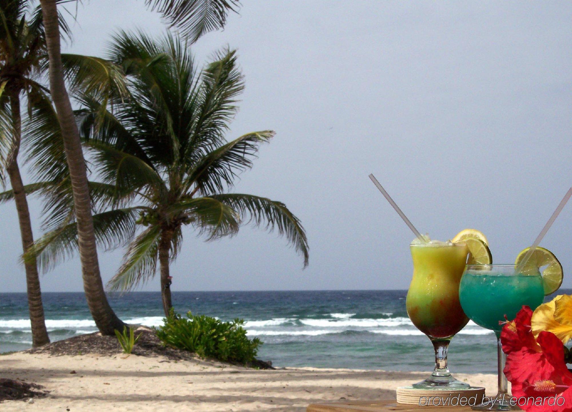 Hibiscus Beach Resort Christianted Bagian luar foto