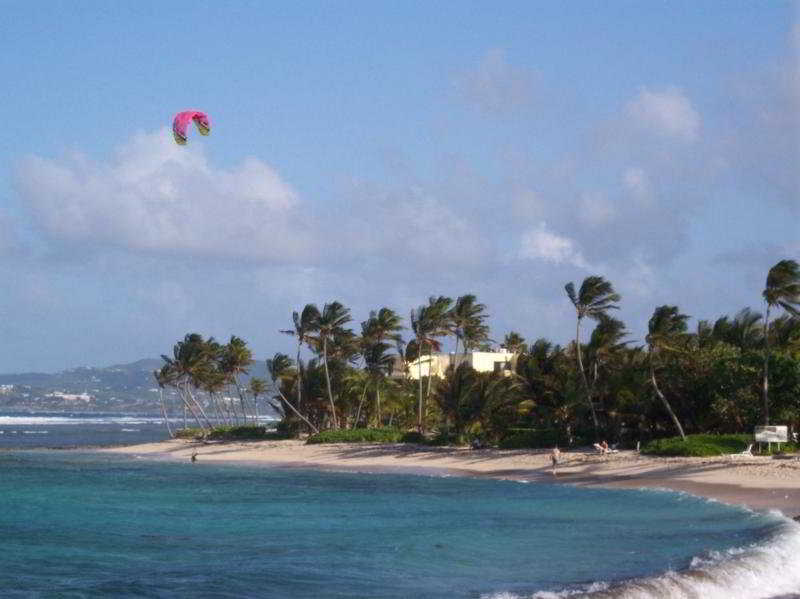 Hibiscus Beach Resort Christianted Bagian luar foto